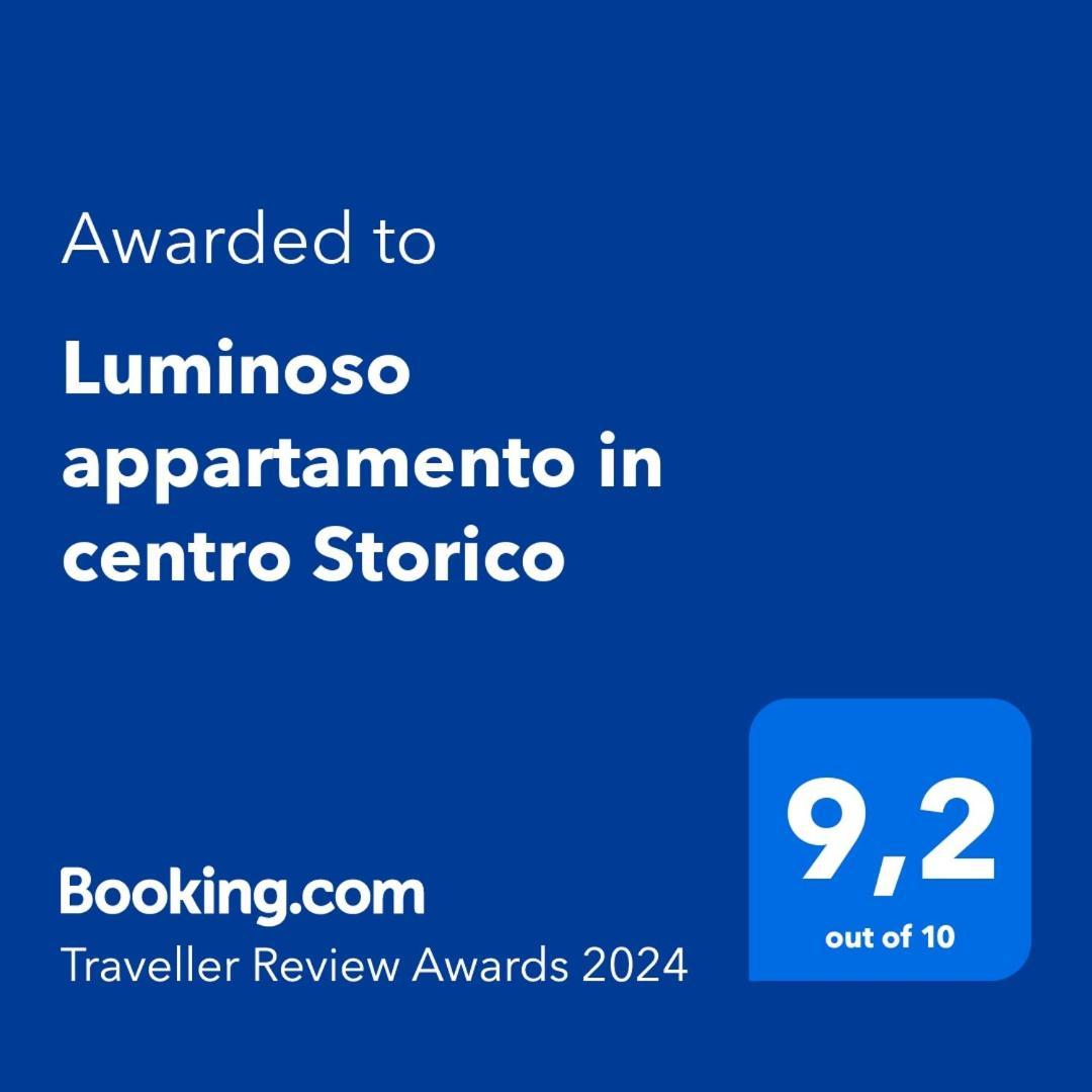 Luminoso Appartamento In Centro Storico โรม ภายนอก รูปภาพ